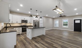 5980 Snapps Ferry Rd, Afton, TN 37616