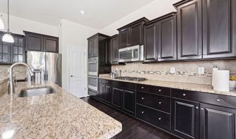 7311 A HAYFIELD Rd, Alexandria, VA 22315