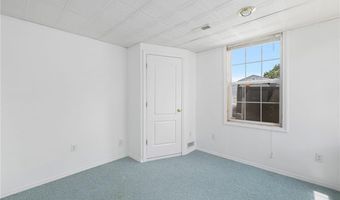 27 Tartaglia St, Johnston, RI 02919