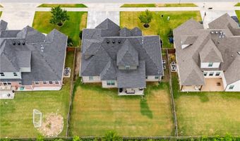 1902 SW Edinburgh Ave, Bentonville, AR 72713
