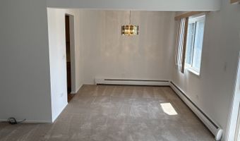 2424 E Oakton St 4F, Arlington Heights, IL 60004