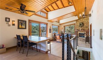 2106 Lakeshore Dr, Agoura Hills, CA 91301