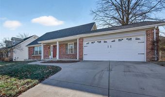 618 Running Creek Dr, Ballwin, MO 63021