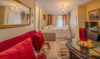 18 Waldo Ave, Belfast, ME 04915