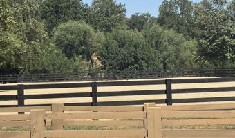 28245 W Driver Ave, Agoura Hills, CA 91301