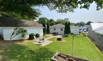 138 N Harrison St, Bloomfield, IN 47424