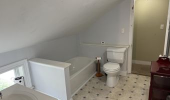 310 Grove St, Bangor, ME 04401