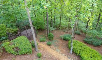 5185 Catalpa Knl, Acworth, GA 30101