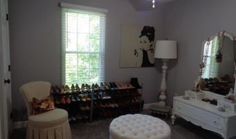 9105- J LINCOLNSHIRE Ct #J, Baltimore, MD 21234