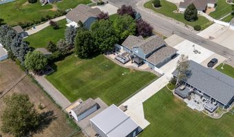 9044 Snow Water Dr, Billings, MT 59101