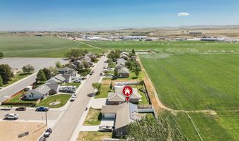 490 Snowflake St, American Falls, ID 83211