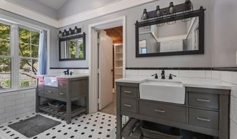 433600 E 336 Dr, Adair, OK 74330