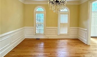 1070 Admiral Xing, Alpharetta, GA 30005