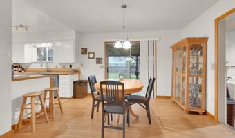 2617 FULTON St, Albany, OR 97322