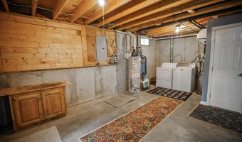 570 Upper Meehan Rd, Bristol, VT 05443