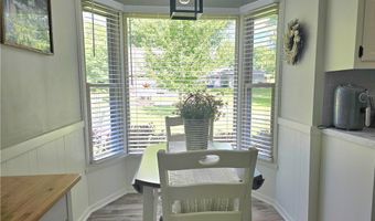 285 N Turner Rd, Austintown, OH 44515