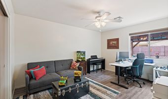 566 W COBBLESTONE Ct, Casa Grande, AZ 85122