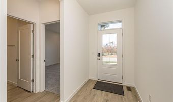 6804 Snowy Owl Ln, Affton, MO 63123