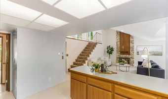 9810 SW ROBBINS Dr, Beaverton, OR 97008