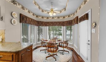 5 Galeon Ln, Hot Springs Village, AR 71909
