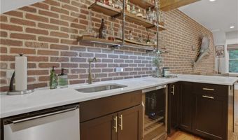 2555 Milford Ln, Alpharetta, GA 30009