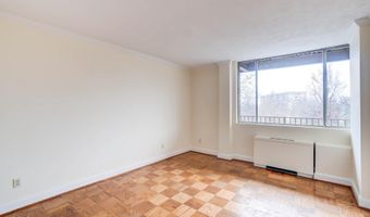 4343 CHERRY HILL Rd 303, Arlington, VA 22207