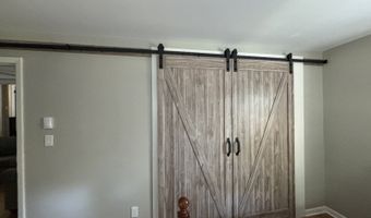 14 Luchetti Way, Andover, NJ 07860