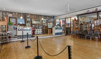 622 Maine Ave 624, Adell, WI 53001