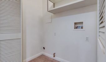 700 S Ardmore Ave 204, Los Angeles, CA 90005