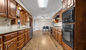 818 Fm 3370, Aquilla, TX 76622