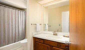 12 Haverhill Ct, Ann Arbor, MI 48105
