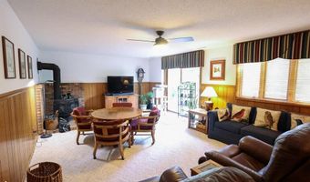 31586 R Ave, Adel, IA 50003