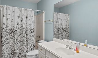 136 Scarborough Rd, Benton, LA 71006