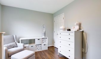 8217 CINDY Ln, Bethesda, MD 20817
