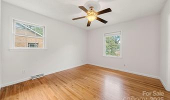 5115 Carriage Drive Cir, Charlotte, NC 28205