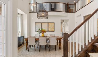 3078 N Spurway Dr, Ann Arbor, MI 48105