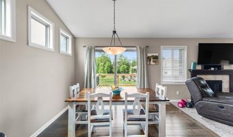 1100 Hunter Ct, Adel, IA 50003