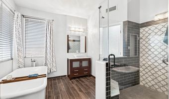 11530 W Palm Brook Dr, Avondale, AZ 85392