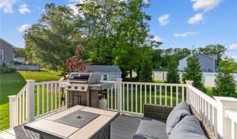 25 Ironwood Dr, Coventry, RI 02816