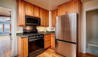 217 E 2ND Ave, Cheyenne, WY 82001