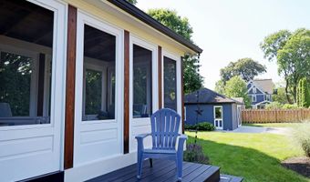 30 Elizabeth St, Bethel, CT 06801