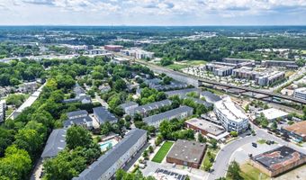 649 Raphael Pl, Charlotte, NC 28205