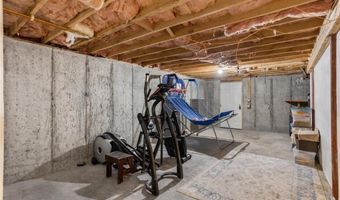 278 Tower Hill Rd, Cumberland, RI 02864