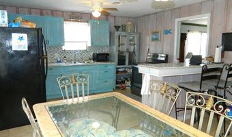 320 S Lamont St, Aransas Pass, TX 78336