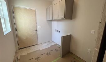 2811 Crinkle Root Dr, Fitchburg, WI 53711
