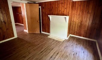 3067 Sr 18, West Point, GA 31833