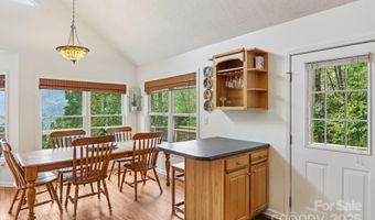 311 Jacks Knob Rd, Barnardsville, NC 28709