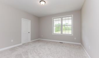 17 Red Oak Dr, Bedford, IN 47421