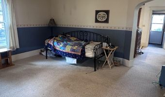 709 N St, Aurora, NE 68818