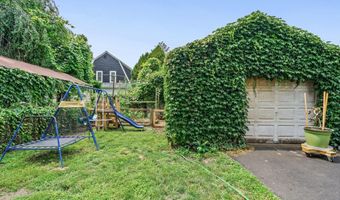 146 Kent St, Albany, NY 12206